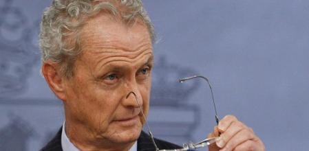 El ministro de Defensa, Pedro Morenés, durante una rueda de prensa posterior a la reunión del Consejo de Ministros