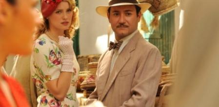 Carlos Santos, el eterno 'Povedilla' en 'Los hombres de Paco' también encarnó a Félix Aranda en 'El tiempo entre costuras'