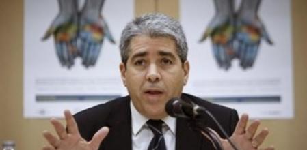 El conseller de Presidència y portavoz del Gobierno catalán, Francesc Homs, durante la rueda de prensa que ofreció hoy en la Universidad Autónoma de Madrid.