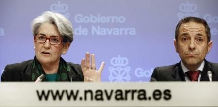 La vicepresidenta y consejera de Economía y Hacienda, LourdesGoicoechea y el consejero portavoz, Juan Luis Sánchez de Muniáin