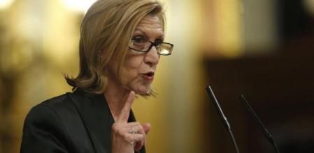 La líder de UPyD, Rosa Díez, durante su intervención en la sesión de la tarde del debate sobre el estado de la nación