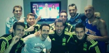 Los jugadores subieron una foto mientras Cañizares participaba en el programa '¡A Bailar!', de Antena 3