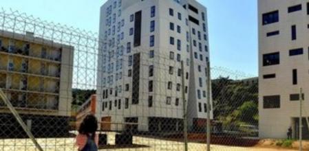 Pisos vacíos de Regesa en Torre Baró, Barcelona, que el Ayuntamiento subvencionará para que el alquiler sea asequible