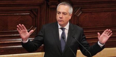 Pere Navarro, en el pleno monográfico sobre la pobreza en el Parlament