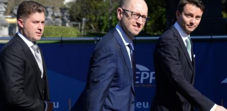 Yatseniuk en Bruselas