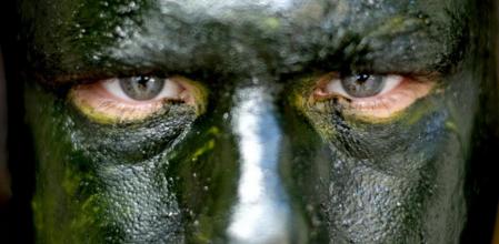 Ángel León con la cara cubierta de plancton.