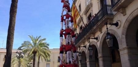El 4d8 ha estat el primer castell de vuit pisos de la temporada de la Joves