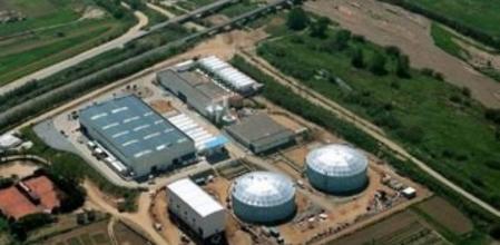 Panorámica de la planta desalinizadora del Tordera, en el término de Blanes