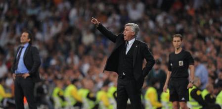 Carlo Ancelotti durante el partido ante el Valencia