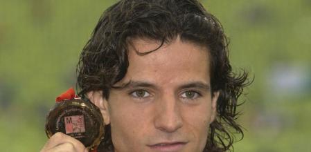 Yago Lamela, con la medalla que logró en el Europeo de 2002