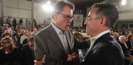 La plana mayor de CiU arrancó la campaña en Barcelona