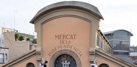 Els Minyons de Terrassa descarreguen els dos castells bàsics de vuit de manera simultània