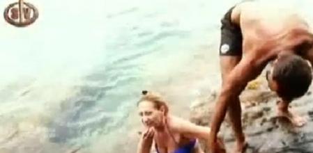 Rosa Benito sufre un accidente en 'Supervivientes' mientras intentaba coger caracoles para comer