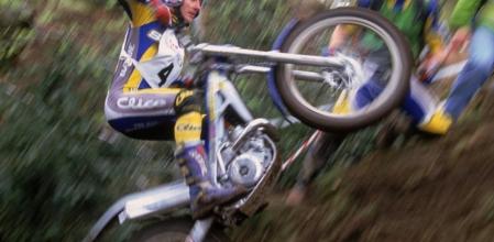 Imagen de archivo de una moto Bultaco de trial