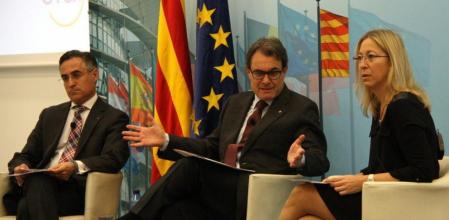 Ramon Tremosa, Artur Mas y Neus Munté, durante un acto electoral sobre políticas sociales