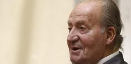 El Rey durante la entrega del premio Reino de España a la trayectoria empresarial que ha presidido hoy en el Palacio Real de El Pardo.