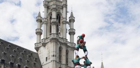 Els Castellers de Vilafranca van actuar a la gran Place