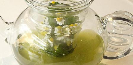 Manzanilla, regaliz y azahar