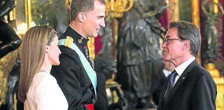 Mas se mantiene a la espera: 