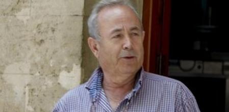 El juez Castro ante los juzgados de Palma.