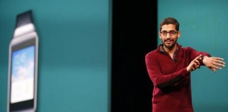 Sundar Pichai, vicepresidente senior de Google, habla sobre Android Wear durante la keynote de la I/O 2014