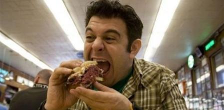 Adam Richman se queda sin programa tras una discusión sobre la anorexia