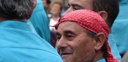 Ramonet era membre il·lustre dels Castellers de Vilafranca i havia pujat com a canalla amb els Nens del Vendrell