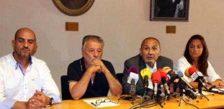 El grupo municipal del PSC en Torredembarra, durante la rueda de prensa de este martes