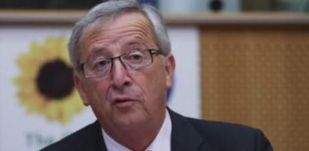 El candidato propuesto por los líderes de la UE para la presidencia de la Comisión Europea, el luxemburgués Jean-Claude Juncker, celebra una reunión con el Grupo de los Verdes en el Parlamento Europeo