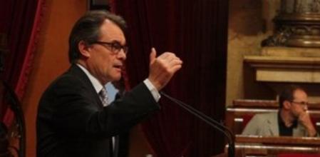 El president de la Generalitat, Artur Mas, durante su intervención en el pleno monográfico sobre agricultura