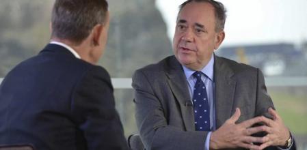 Salmond entrevistado por la cadena británica BBC el domingo antes del referéndum independentista de Escocia