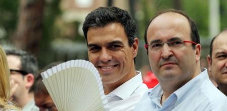 Pedro Sánchez, junto al primer secretario del PSC, Miquel Iceta