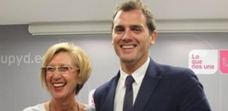 La líder de UPyD, Rosa Díez y el de C's, Albert Rivera, se han reunido en Madrid.