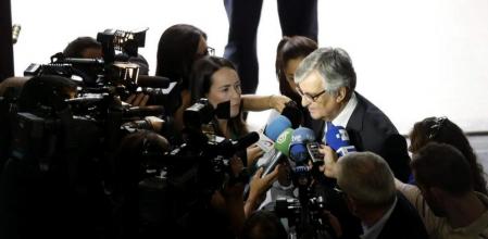 El fiscal Torres-Dulce atiende las preguntas de la prensa