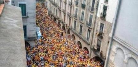 La plaza del Vi abarrotada para el 9N