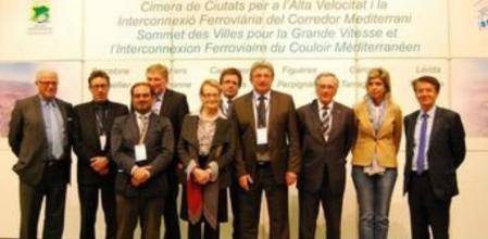 Alcaldes participantes en la Cumbre de ciudades por la Alta Velocidad