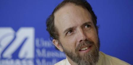 Rick Sacra, misionero estadounidense aislado en un hospital