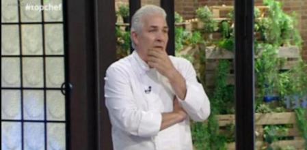 Tras perder la prueba de grupo y no lograr convencer al jurado con su trampantojo, Honorato tfue el elegido para abandonar el programa