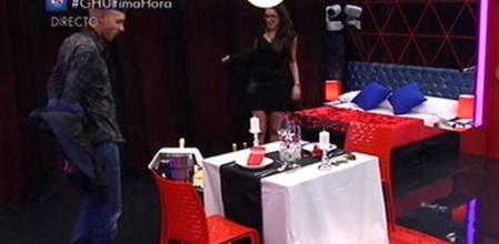 Las apuestan se centran en Omar o Lucía para abandonar la casa, salvando a Jonathan, el otro nominado, y expulsando a uno de los miembros del dúo contrario a Paula