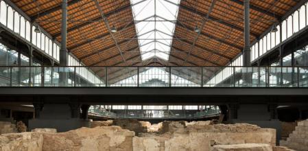 Interior del Born Centre Cultural de Barcelona.