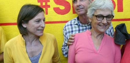 La líder de la ANC, Carme Forcadell, junto a la de Òmnium Cultural, Muriel Casals