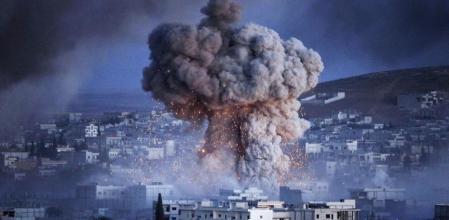 Imagen de la explosión de un coche bomba en Kobane.