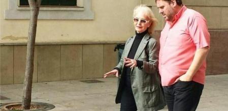 La carismática sevillana que recibió al líder de ERC en su casa en el programa de Jordi Évole, ha viajado hasta Sant Vicenç dels Horts para conocer de primera