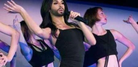 Conchita Wurst, durante los ensayos de su show en el Crazy Horse