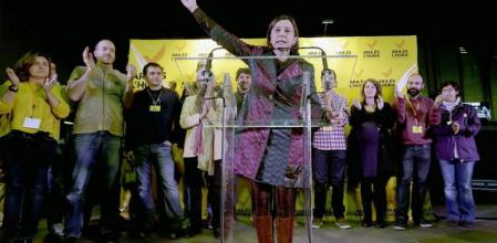 La presidenta de la ANC, Carmen Forcadell, durante su intervención para valorar el resultado del proceso participativo del 9N