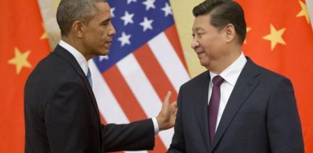 El presidente de EE.UU., Barack Obama, junto a Xi Jinping, presidente de China, tras anunciar un acuerdo para frenar el cambio climático