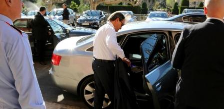El president al abandonar el Parlament de Catalunya