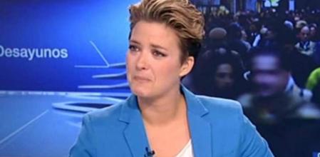 María Casado, presentadora de 'Los desayunos' de La1, no ha podido contener las lágrimas después de haber pedido a Curri Valenzuela que se callase