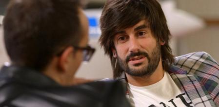 El cantante mantuvo una charla sincera con el presentador, dejando ver que el lado oscuro de su vida ha dejado una huella más que profunda en la concepción de sí mismo