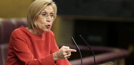 La líder de UPyD, Rosa Díez, durante su intervención en el pleno del Congreso